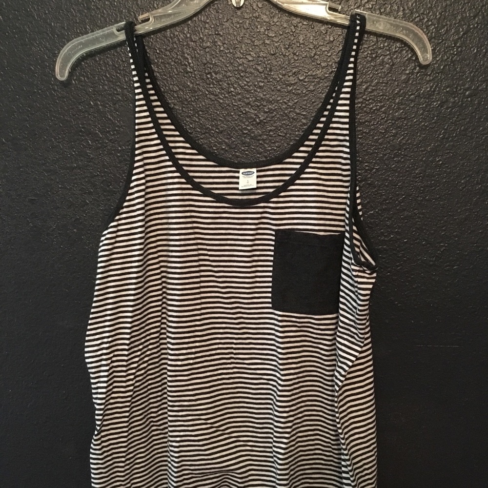 Striped tank, nwot